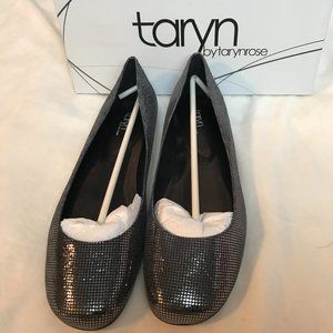 TARYN BY TARYN ROSE KITSCH METALLIC BLACK FLATS
